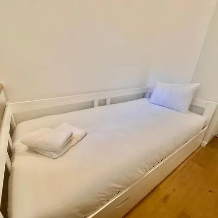 Metro-paris * Asnières