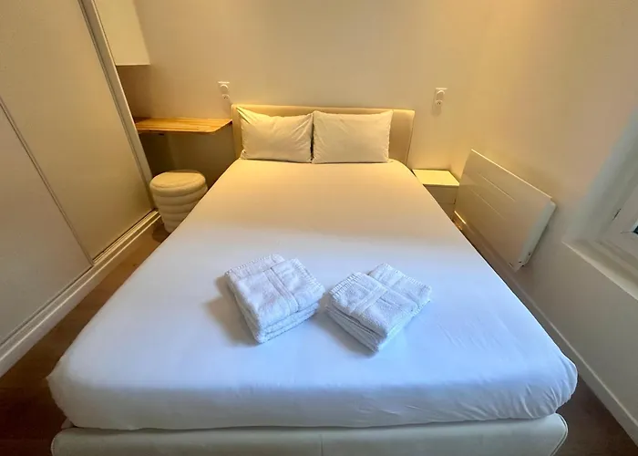 Metro-paris Apartament