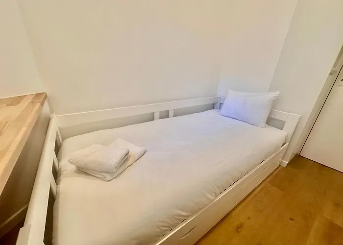 Metro-paris * Asnières